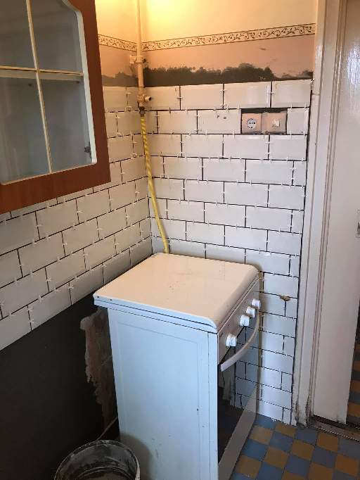 Konyha Metro Csempézés